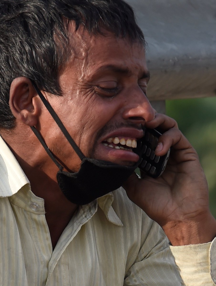 iadilahmed's tweet image. #MigrantLabourers #MigrantsOnTheRoad #HelpMigrants