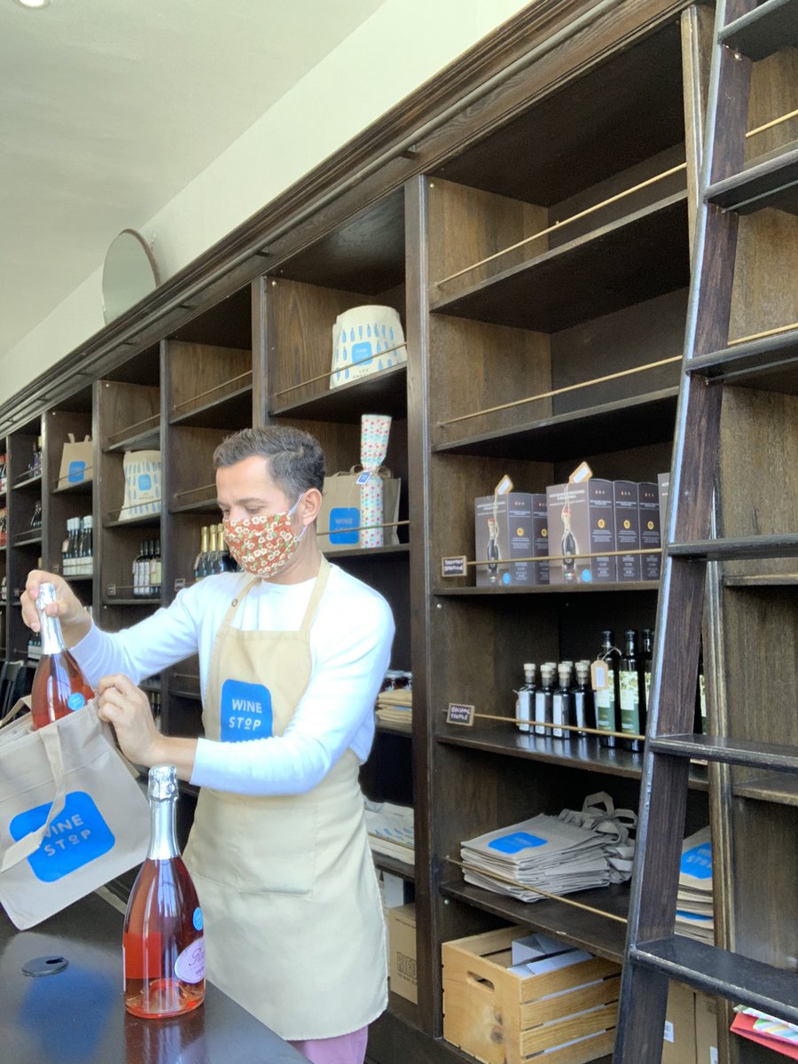 Alvarocar's tweet photo. Soft Opening Week @WineStopSVLK Stop By, Say Hi & Get Some Wine! #silverlake #echopark #sunsetjunction #LosAngeles #downtownla #dtla #wine #winelover #SocialDistancing #SaferAtHome #COVID19 #ShelterInPlace #WineShop #smallbusiness #shopsmall https://t.co/arC3C5pj5A