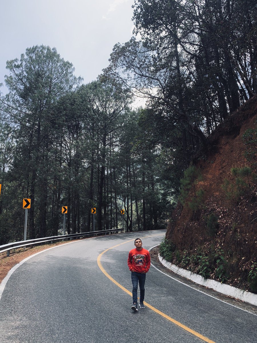 danielmatusdm's tweet photo. Caminar en estos lugares es sentir la naturaleza y de lo que estamos hechos ! https://t.co/fnsW04JjSG