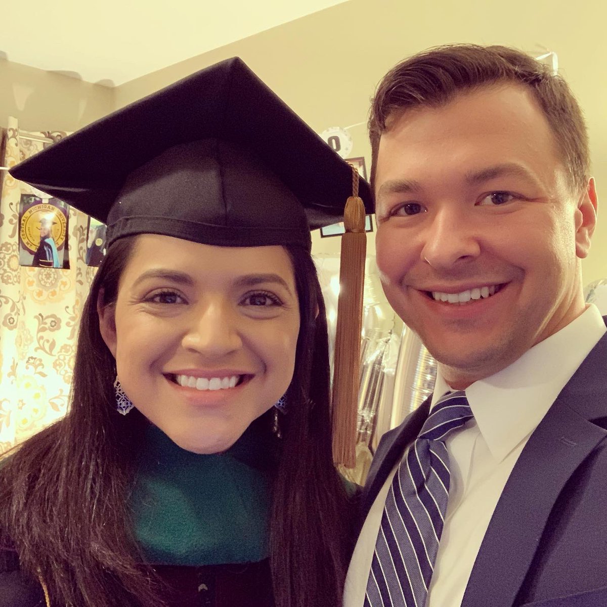 akappus's tweet photo. Still beaming at @ladoctorack achieving her lifelong dream to become a doctor. #SheDelivers #ImWithKCK #FirstGenDoc https://t.co/cAeNRzts3G