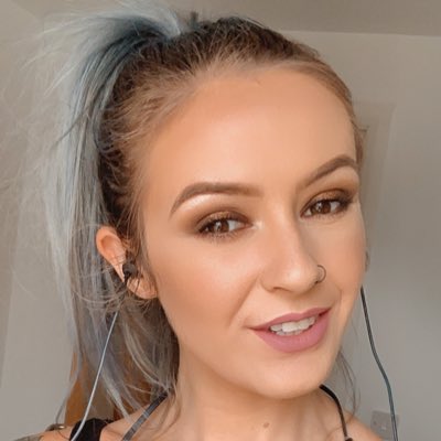 ACuppaRealiTea's tweet photo. #NewProfilePic https://t.co/Hz4v7Cx7JG