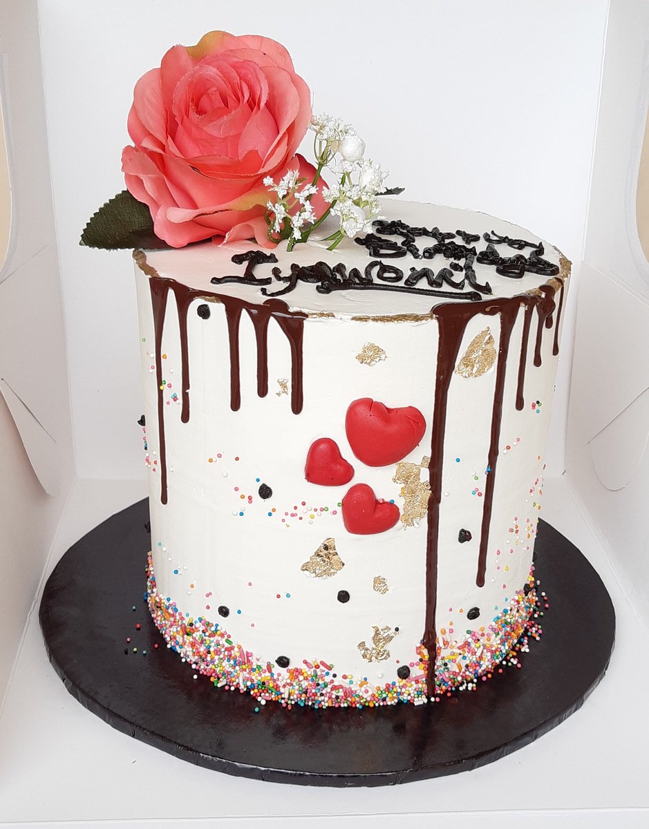 Odip16's tweet photo. We still take your  order in this period, #StaySafe #birthdaycakes #love https://t.co/MmmJ7kp4Y5