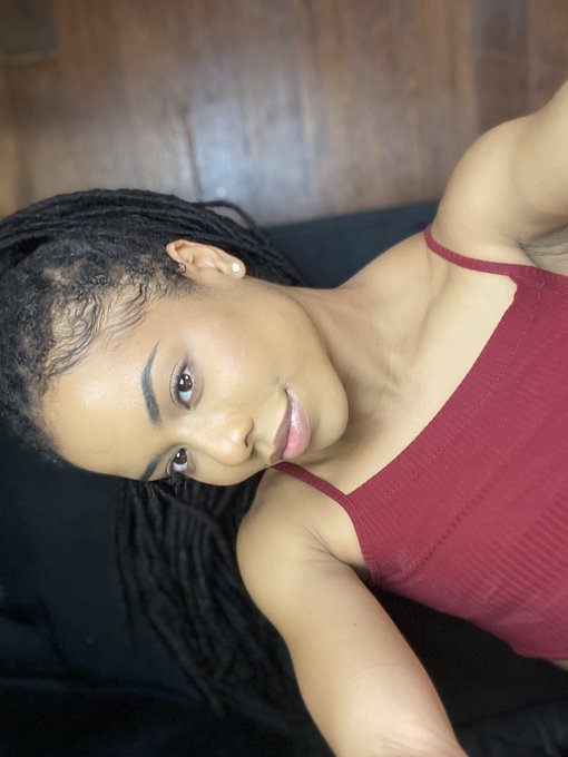 1 pic. hey, it's me. https://t.co/WKnpboLogy<a href="/tag/dereksavage"class="tags"><span>#dereksavage</span></a>