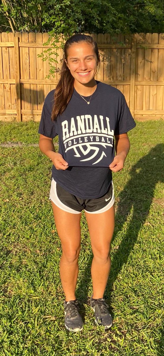 GrizzlyVball's tweet photo. 👩🎓: PRISCILLA CROWELL
📍: Randall University
📚: Business
We are so proud of you P! 💙❤️💙 #GrizzGrad https://t.co/gSK7BqFxqh