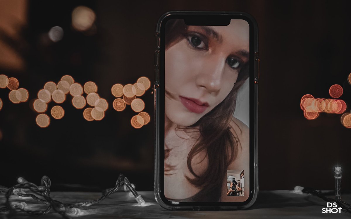 Facetime shooting 😅📸 . #facetimephotoshoot #ravers #photography #home #sonyalpha #love #desenfoque #iphone #trabajandoencasa #quedateencasa #cuarentena #cali #colombia #model #covid_19