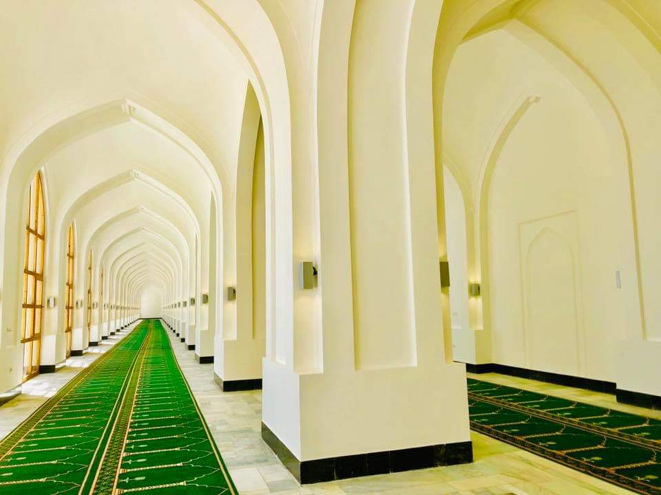 Afghanistan_5's tweet photo. Eidgah mosque of Kabul. https://t.co/vJVBU5Irfd