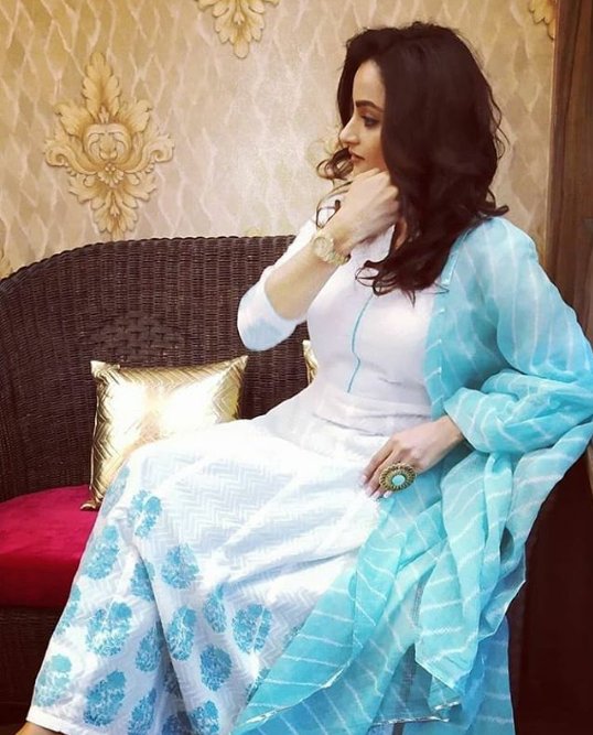 Only the heart senses beauty