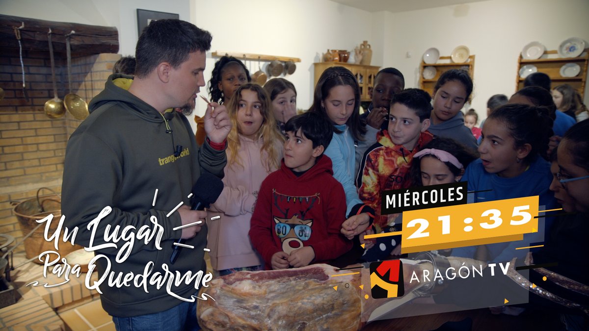 LaLiadaATV's tweet photo. Visita muy sabrosa al @MJamonCalamocha de #Calamocha 😋. Que se lo digan a Javier y al grupo de estudiantes con los que se encontró 😉.
👉Mañana, a las 21:35h Un Lugar @ParaQuedarme en @aragontv
🚨Programa grabado antes de declararse el estado de alarma.
@Calamocha_TV @Unioncala https://t.co/JB4PS95ovE