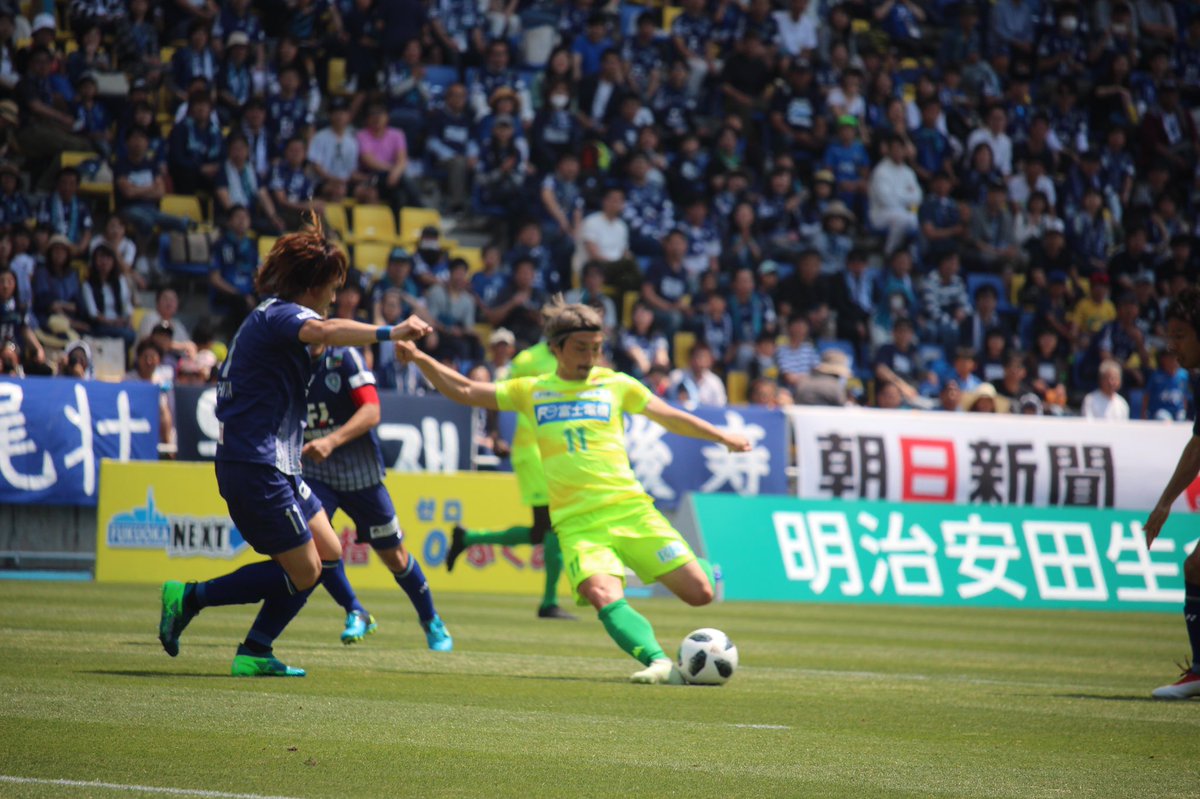 jef_united's tweet photo. ✨ジェフクイズ4️⃣5️⃣解答✨

正解は『船山貴之』でした❗ 
2018年は19得点を決めた「成田の漢」こと船山貴之🕺🏻✨実はフクアリ最多得点者でもあります☝️👀💡　　※敬称略

#jefunited #ジェフ千葉 #ジェフクイズ https://t.co/p3LZNIGeAE