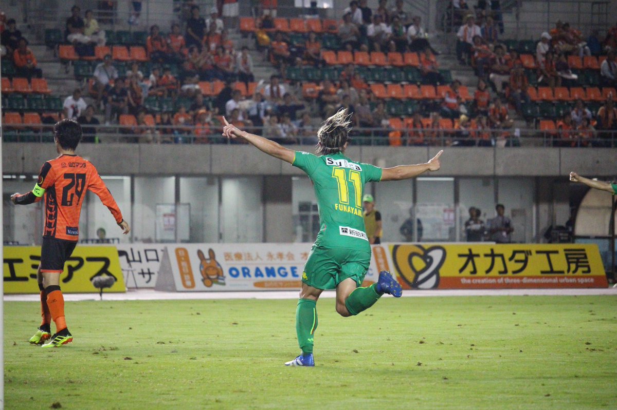 jef_united's tweet photo. ✨ジェフクイズ4️⃣5️⃣解答✨

正解は『船山貴之』でした❗ 
2018年は19得点を決めた「成田の漢」こと船山貴之🕺🏻✨実はフクアリ最多得点者でもあります☝️👀💡　　※敬称略

#jefunited #ジェフ千葉 #ジェフクイズ https://t.co/p3LZNIGeAE