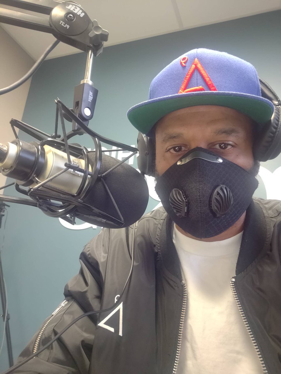 Roneezy26's tweet photo. Back to work!
#XtraLaps Mondays and Fridays 7-8pm
https://t.co/tEml3BkvS9
#RoneezyProblems https://t.co/WpRQmtmp43
