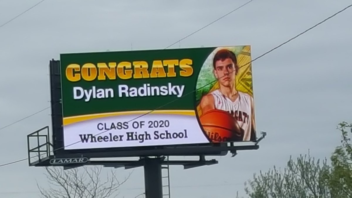 DanRadinsky's tweet photo. Thanks to Lamar advertising for doing this https://t.co/s0fJwablXL