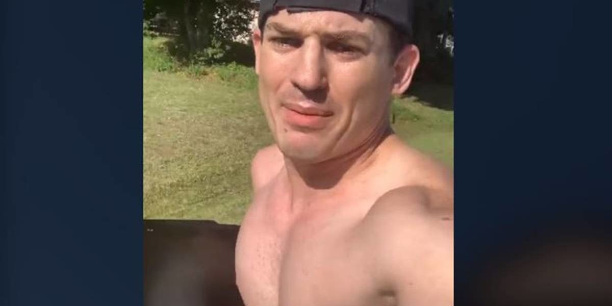 funpets's tweet photo. He ran 2 miles carrying a TV to prove 'looking like a suspect' is no excuse for murder https://t.co/djANMdFgb8 https://t.co/Fol7c0b6JS