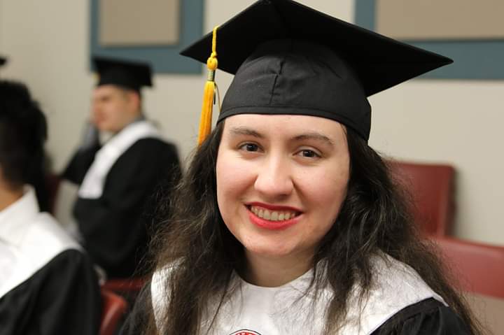 heatheralanna97's tweet photo. I can't believe it's already been a year since I got my Bachelor's! I didn't realize at the time how lucky I was to have a graduation ceremony 👩🎓
#Classof2019 #DetroitMercy2019 #JesuitEducated #MercyEducated https://t.co/Pae2Pejn5A