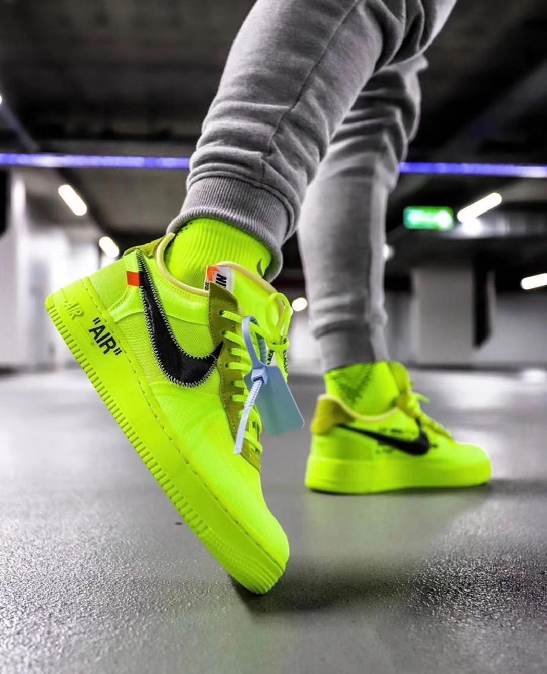 kicksdrip on X: Flicker like neon and demand attention wearing the Nike  Air Force 1 Low Off-White Volt. This work of art is simply engaging and  uplifting in and absolutely good. #fashion #