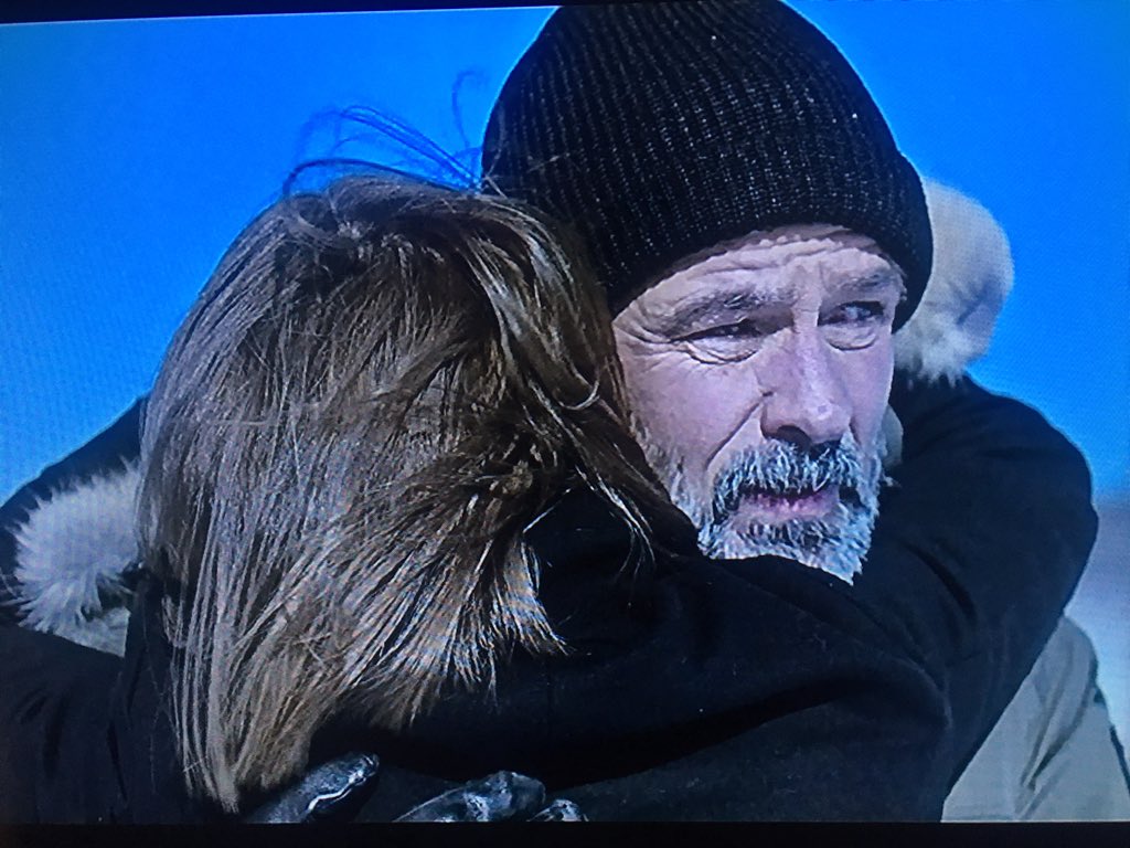 _ashleymaria_'s tweet photo. That hug was EVERYTHING!!! 💕
The way she held onto him tighter as the sirens went off in the distance because she knew he would have to pull away, but she just needed a few seconds more before she could leave. 😭💔
#CardinalCTV @karinevanasse @WOCampbell https://t.co/lroXskx3sp
