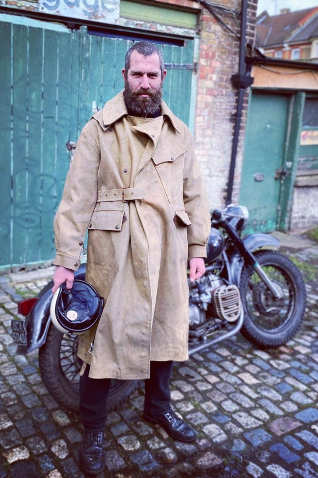 ディスパッチコート モーターサイクルコート イギリス軍 からし ディスパッチコート モーターサイクルコート イギリス軍 からし