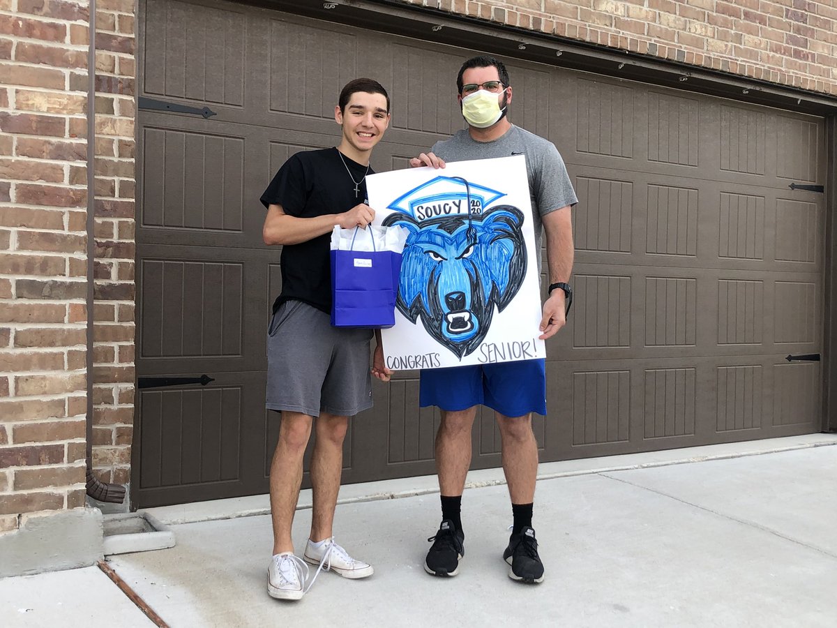 BHS top 20 students keep persevering despite the quarantine! Congrats to these students who were honored w/ a caravan of 30+ cars. #socialdistancing #BrewerBearStrong2020 #bestdistrictintheuniverse