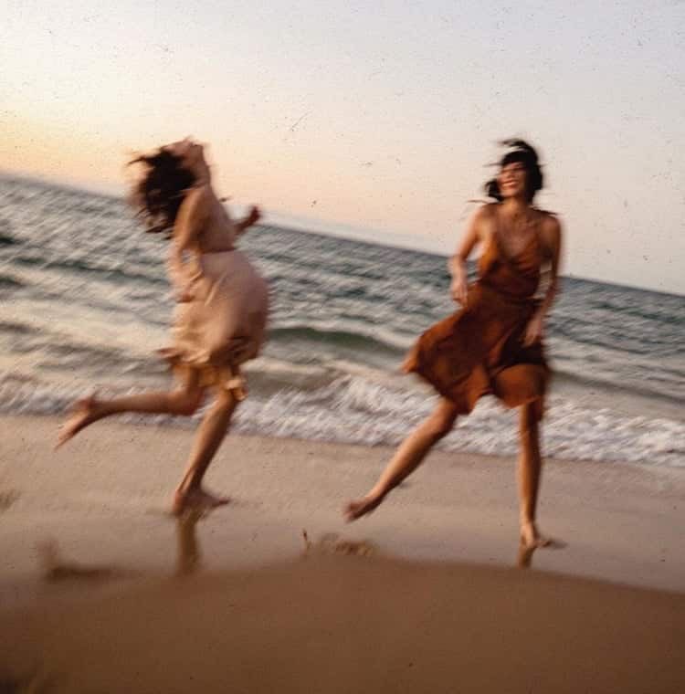 fashionfauve's tweet photo. 🧡✨ https://t.co/BRkltQyidz