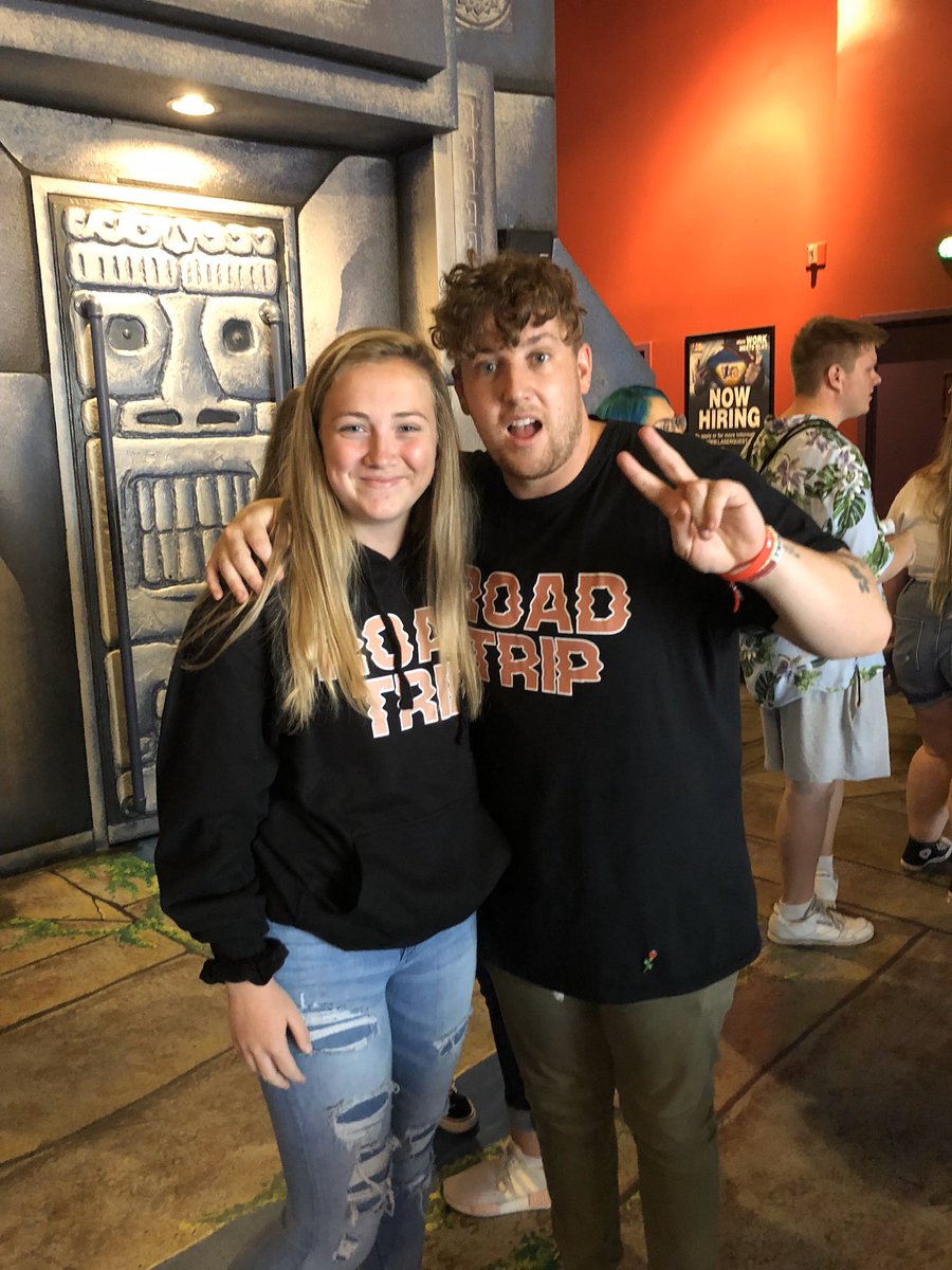 still can’t believe you’re gone. thank you for making me laugh endlessly. rip corey💕