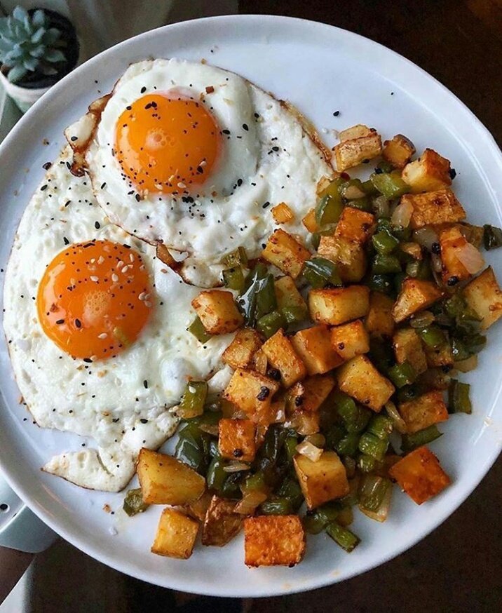 Sriraj__01's tweet image. Morning breakfast with egg at home 🏡

#EatEggsForImmunityChallenge
@eggsforimmunity