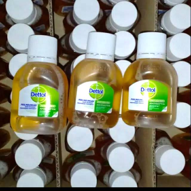 de_thayounk's tweet photo. Saya menjual Dettol antise... seharga Rp15.000. Dapatkan produk ini hanya di Shopee! https://t.co/Mpnvv7tNj5 #ShopeeID https://t.co/ZDpeHq7HiJ