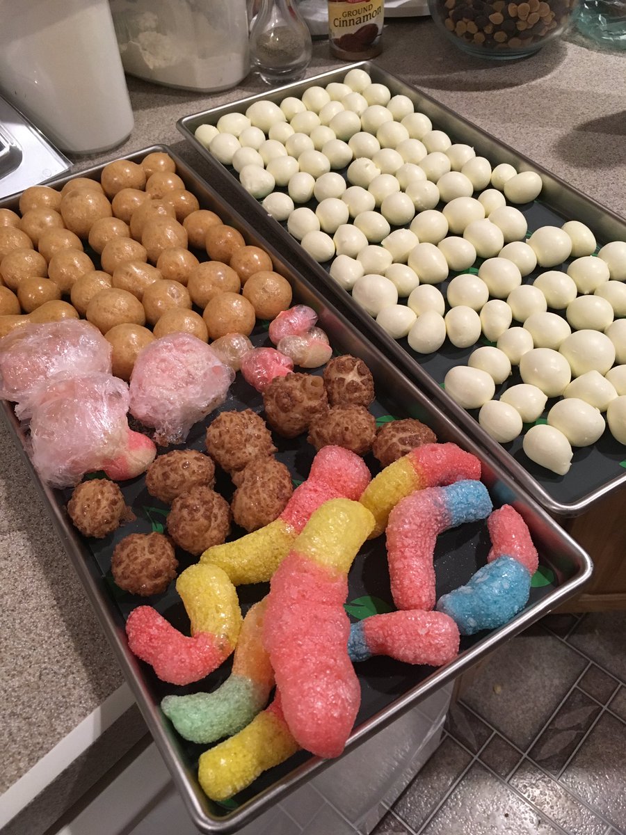 R C Lewis On Twitter That Sounds Delightful And For Those Who Didn T Know Freeze Drying Candy Leads To Fascinating Results Https T Co Slhyz5hetv