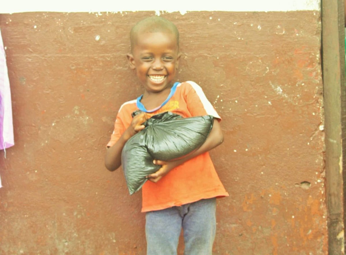 EWPLiberia's tweet photo. We believe that generational change happens when children have access to a quality education; &amp; we know, much more goes in to support a child’s success. As the pandemic puts more stress on vulnerable communities like West Point, consider donating. https://t.co/qU7tSnz68N https://t.co/XjX6duutPd