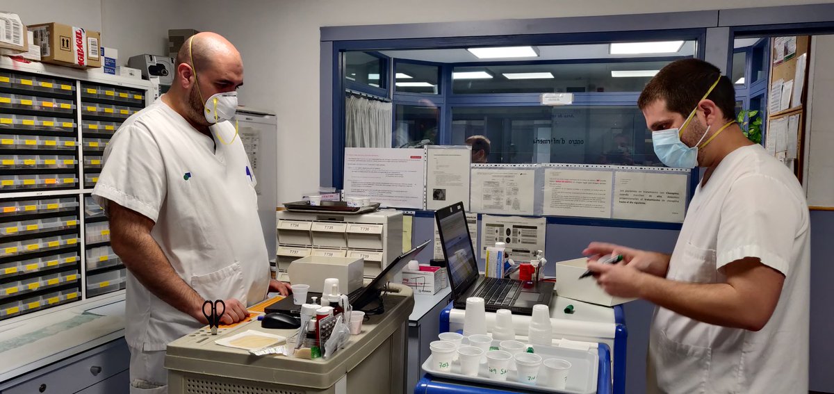 albertgranero's tweet photo. Les Infermeres de salut mental de @parctauli us desitgem un feliç dia de la infermera. En el context de la pandèmia del COVID-19 ens hem reinventat x poder continuar donant una atenció i cures de qualitat als usuaris de salut mental i a les seves famílies. https://t.co/ZhjUKUeGnt