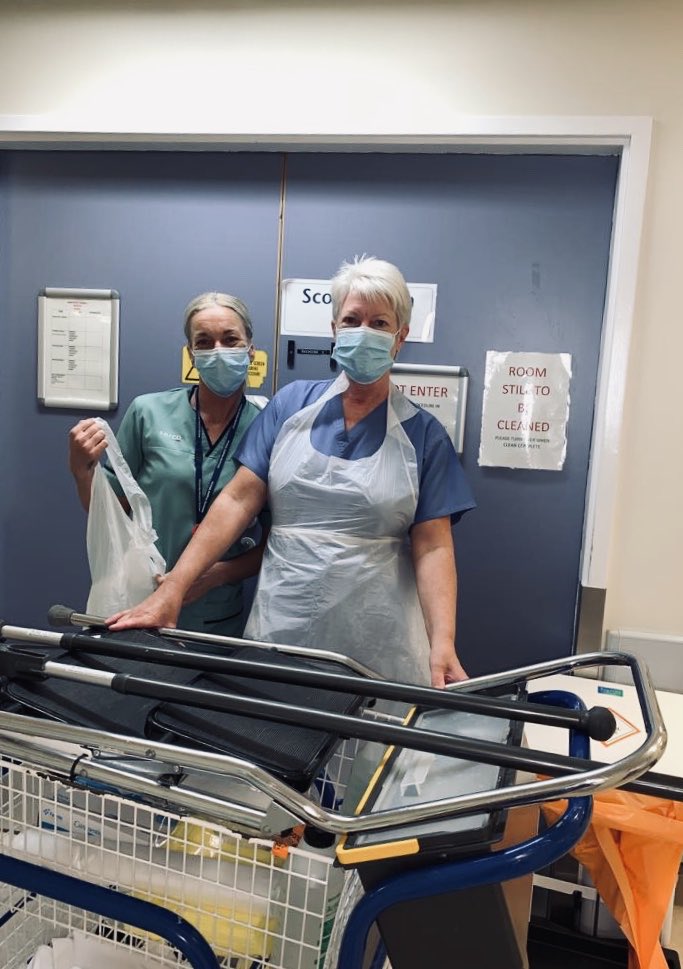 Keeping Emergency Endoscopy running efficiently and without delay, Veronica and Netta before another terminal clean 🧼  one big dream team 💕😃  #Serco #dreamteam <a href="/AilsaConnelly/">Ailsa Connelly</a> <a href="/Fee4elmo/">f. macquarrie cowan</a>