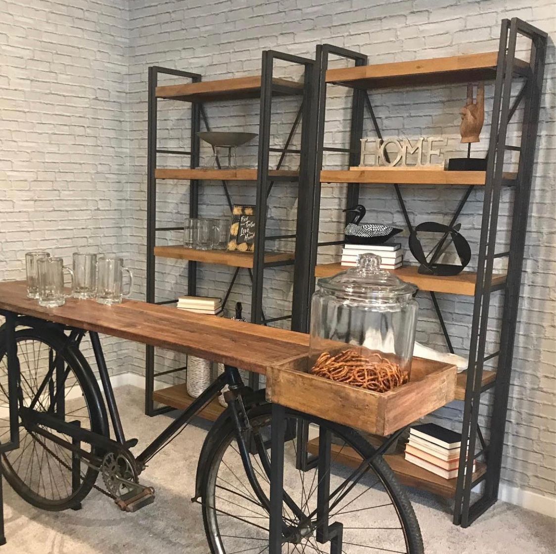 MagmaWallpaper's tweet photo. When you mix the elements ๐งฑ๐ฉ ๐ณ
But it all comes comes together beautifully, like it was always meant to be ๐ค
Link in bio
#decor #interiorlovers #lifestyle #interiorinspiration #homedeco #homeideas #decoraddict #decorlover #instadecor #myhomevibe #eclecticdecor #wood #brick https://t.co/uf7MmGYcgv