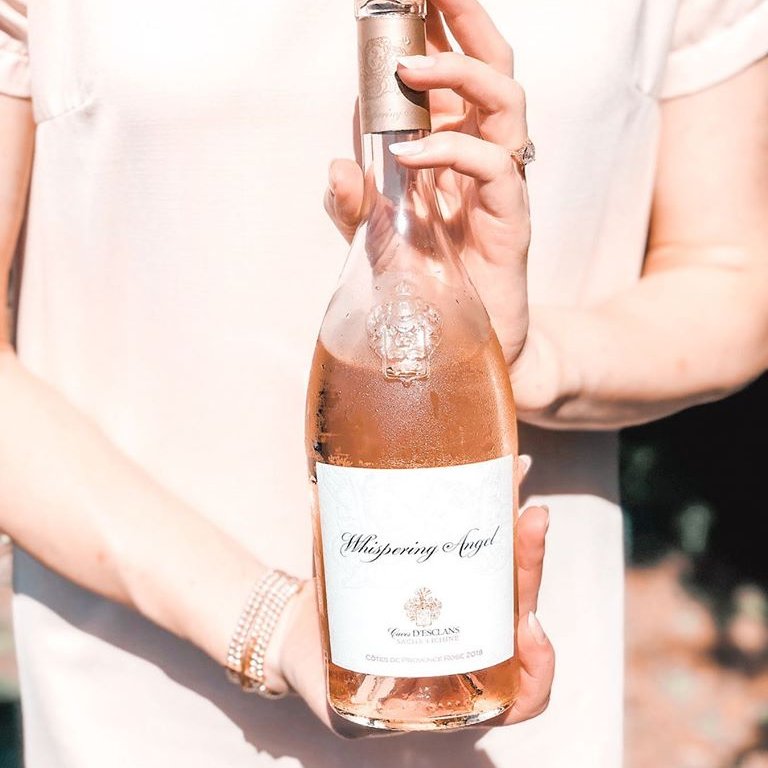 WineTrust100's tweet photo. Have you already tried the most famous rosé in the world? Buy it now - https://t.co/7p1QwQf0dN
#winetrust100 #lockdownwines https://t.co/5wLN2q2l7G