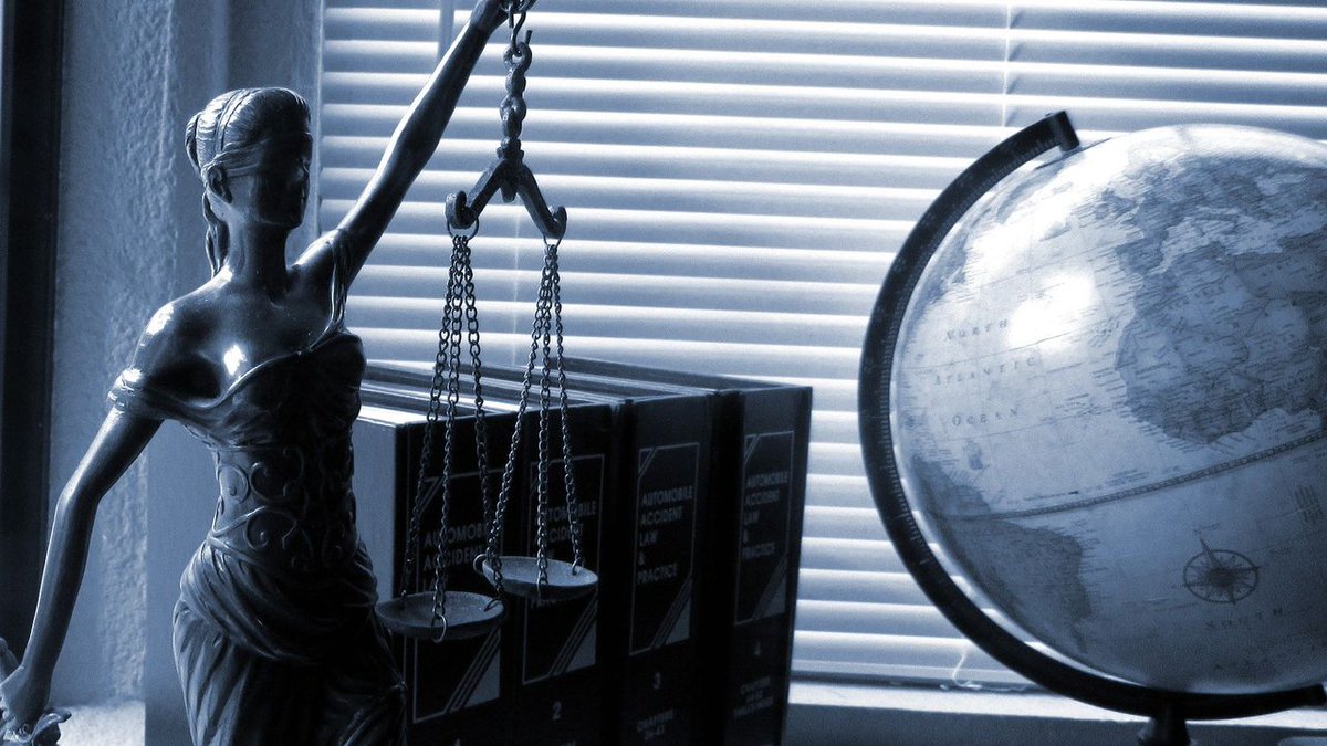 La seule façon de faire face à la croissance exponentielle de la loi et permettre aux juristes de se mouvoir est de travailler sur une technologie Legaltech. #Legaltech #Legaltechafrica #Dakar #OHADA
web.facebook.com/notes/metidice…