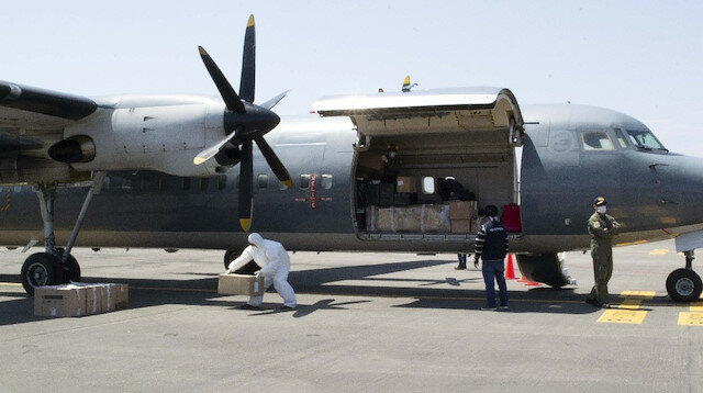 Peru nere, Türkiye nere..

Yardımlarımız Peru'ya da ulaştı. 

Haritada yerini bile bulamayanlar 
Türkiye'ye akıl öğretmeye kalkıyor!