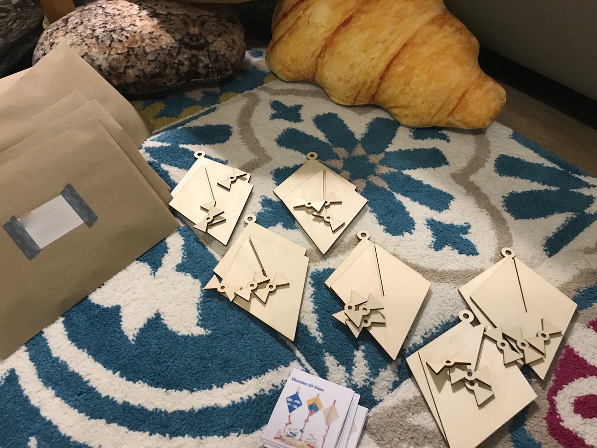 knewstepedu's tweet photo. 🎉Free craft pack giveaway ended successfully

We organised the free craft pack giveaway to frontline workers in the UK with @buildingjoyuk  Thank you for your participation and join us for this wonderful event. We hope your family will enjoy creative craft moments at home. 😇 https://t.co/hlDhkmuwAK