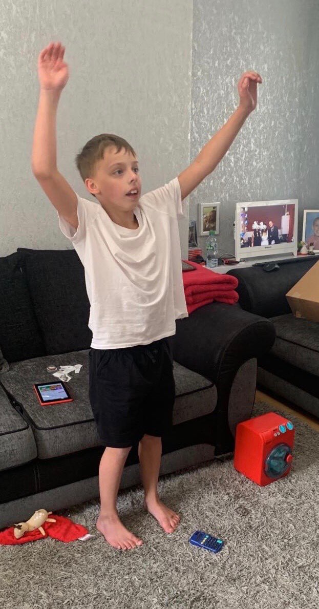 WillowDeneSch's tweet photo. Really enjoying our #SafeAtHome learning activities! Keeping mental and physical well-being good by dance with Rachel #StayConnected What are your favourite learning activities from our website? https://t.co/wUGdeXAkyf https://t.co/vZkMGRIluC