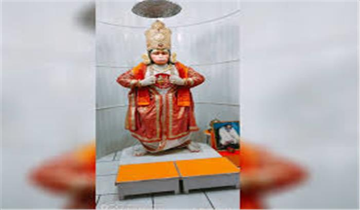 NewsDeshbandhu's tweet image. बड़े मंगल पर 'मंगलमान' से लगे ई-भंडारे, नहीं टूटी परंपरा
deshbandhu.co.in/news/e_bhandar…
#coronavirus #ReligiousRitual    #Lucknow #deshbandhu