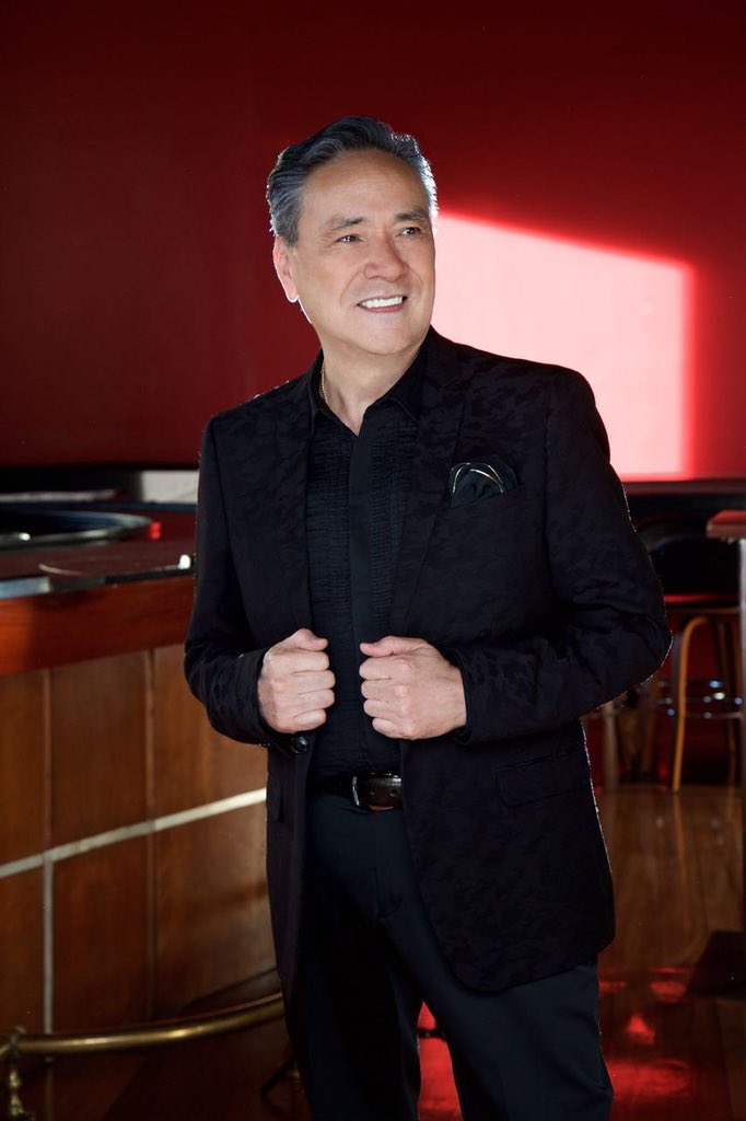 Actualización: Yoshio sigue grave, no hay cambio, sigue intubado en terapia intensiva. 
Agradecemos enormemente sus oraciones, apoyo e infinidad de buenos deseos.
La Familia 🙏                                          
#FuerzaYoshio #QuedateEnCasa #ElAmorNosUne