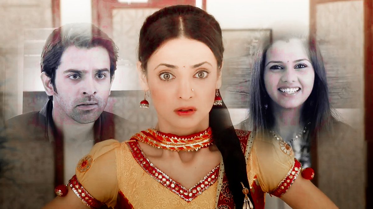 Khushi -" Kya sage Bhai behen, Behen itna meeta bolti, Aur Bhai kadwa karela "Omg she is hilarious  I love this girl so much  #Arshi  #RabbaVe  #IPKKND #SanayaIrani  #KhushiKumariGupta