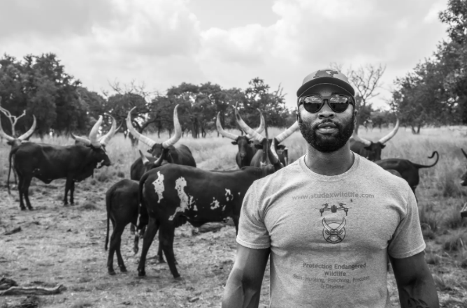 CondeNast's tweet photo. CEO and Founder of #StudEx, #TumeloRamaphosa speaks to @GQdotcoza about becoming a “virtual farmer” and his vision of how technology can help protect our environment: https://t.co/HVMM6Dw5M7 https://t.co/TrgZVlM6en