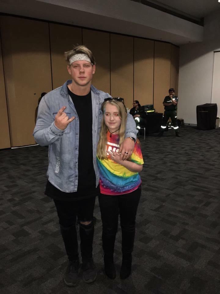 Nooshy78's tweet photo. Happy Birthday ⁦@ImAlexMather⁩!!! I hope you’re having a Crazy amazing day. Miss ya 🥰 https://t.co/LlpwJA86Ub