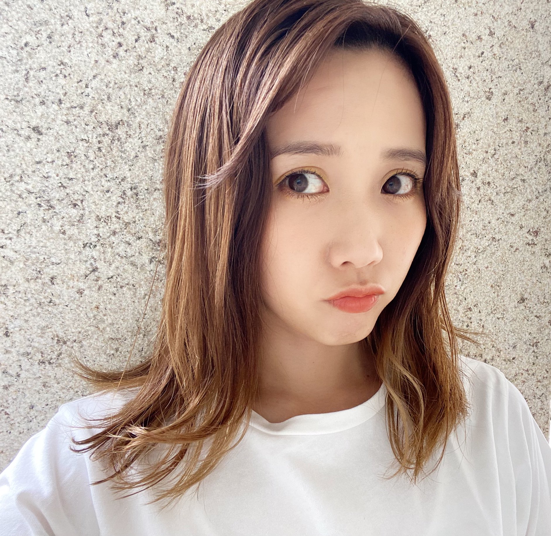 田中里奈 自粛期間中に普段しないことやってみようキャンペーンの一つが前髪伸ばすことなんだけど 順調に伸びてきてるよ 途中経過をここにメモ T Co Hbue1luzna Twitter
