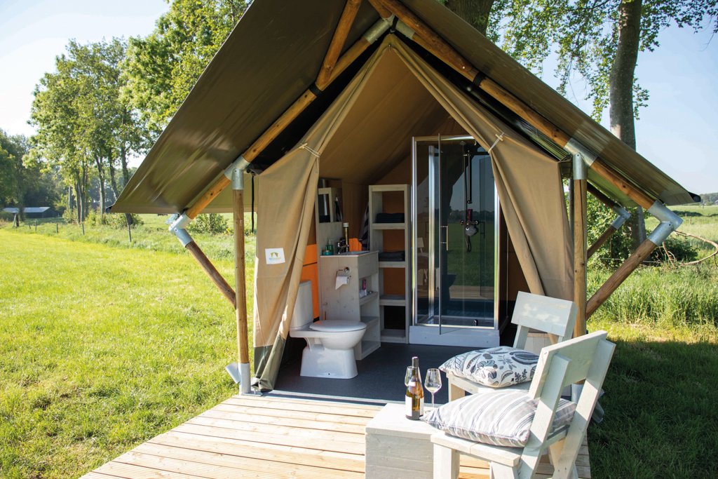 Meet our XS Sanitary edition! A #safaritent transformed into private sanitary #glampingstyle, with toilet and shower. The perfect solution to get sanitary facilities at your campsite within 4 weeks! Find our special offer here: bit.ly/3fHLkSq #privatesanitary #glamping