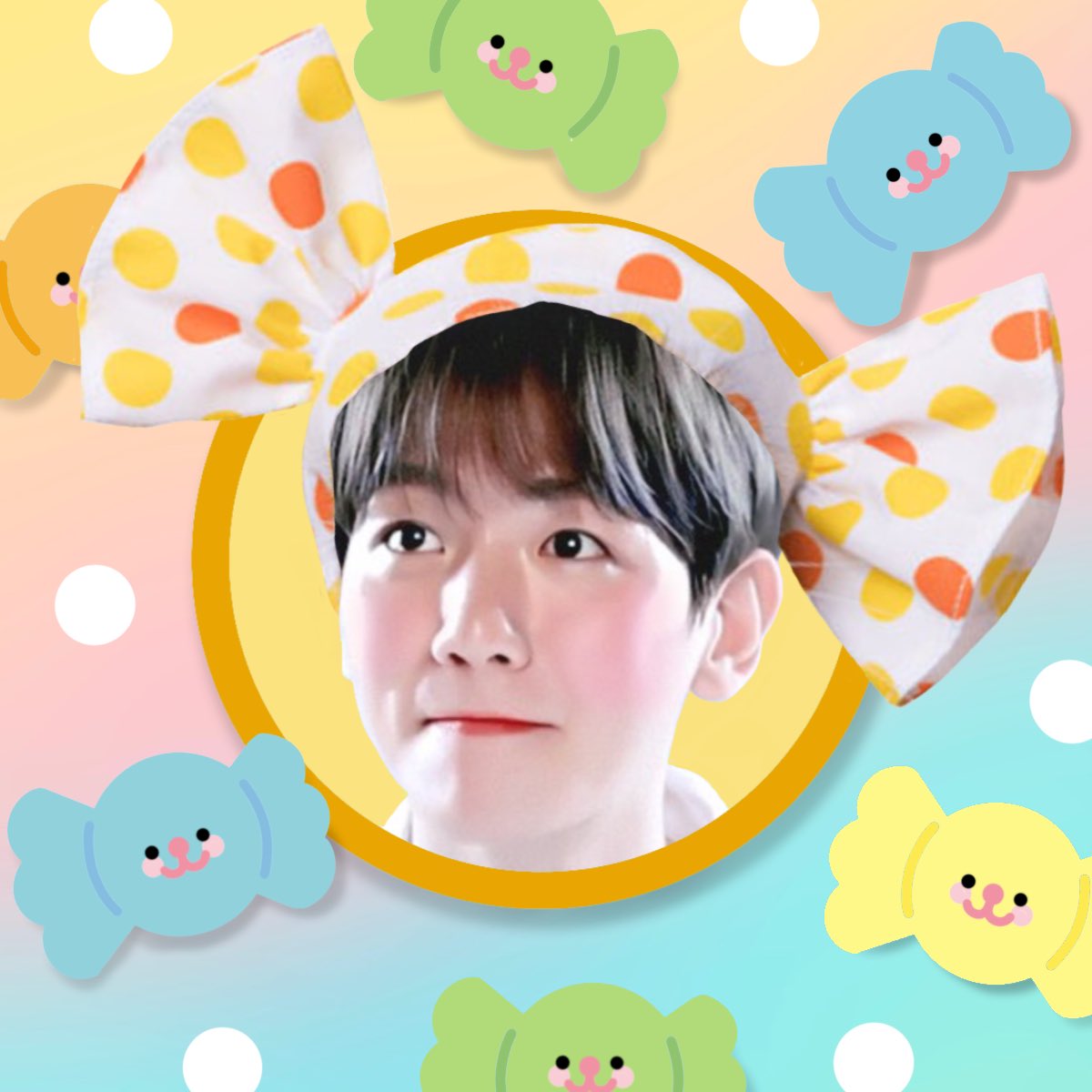 hnd, ⋮ s .ᐟ tweet media