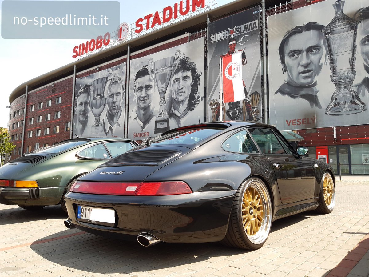 NoSpeedLimit_it's tweet photo. #porsche993 #porsche993carrera4s #aircooledporsche #bbswheels #porsche911 #carbooty #hereweare #carsandcoffee #porscheclubpraha #porschepraha π¨πΏ #slaviapraha #carsandfootball https://t.co/eS7ThAGft6