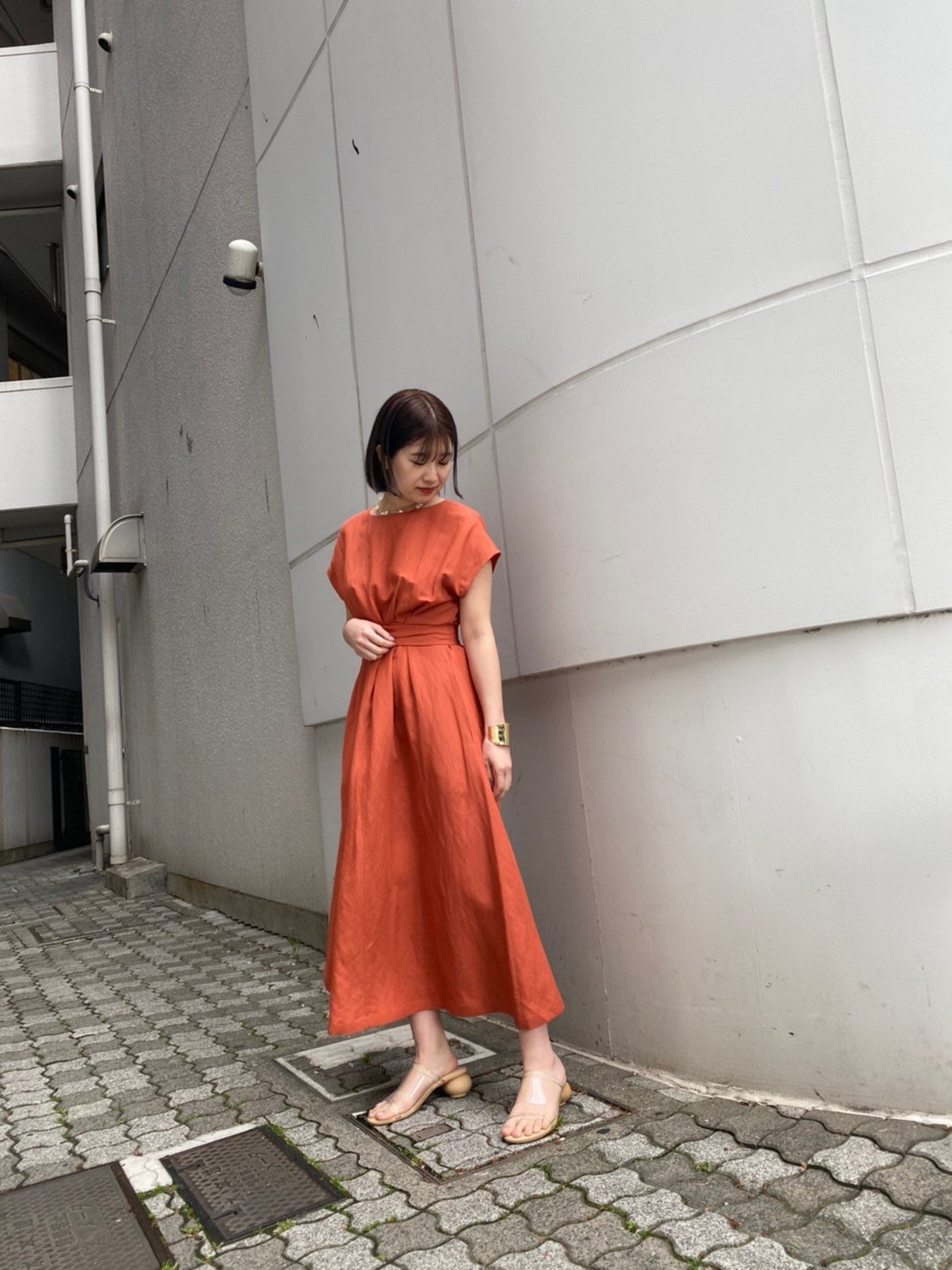 Lagunamoon 大人気のワンピースをご紹介 ウエストタックワンピース ウエストベルトの結び方次第で 雰囲気を変えて楽しめる一枚 バックスタイルもおすすめなポイント T Co Bgjyjmne3q Lagunamoon ラグナムーン T Co Ojhtk003vv