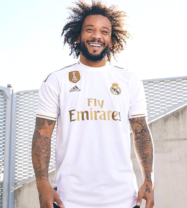 Happy birthday to best Football contoller Marcelo vieira da silva    