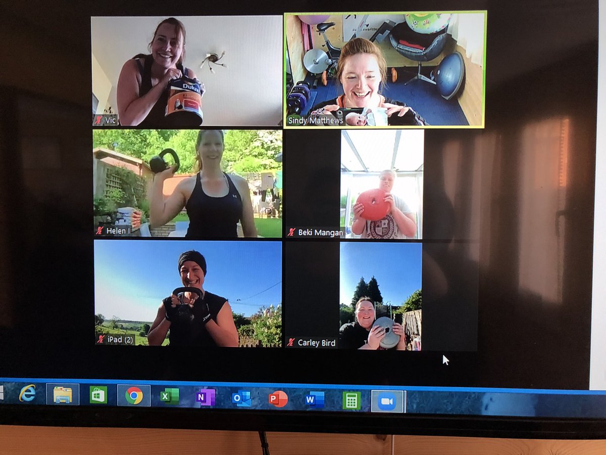 SMartSindyPT1's tweet photo. SMartKettlebellPyramid using pots of paint @amy__lj thanks for the chat last night, music mixed by @WSHQfitmusic 
#SMartkettlebells #SMartPump #SMartCombat #SMartHIIT #doitonline #SMartPT #SMartCoaching #SMartMums #SMartPrePostnatal https://t.co/QYFaj5WSfp