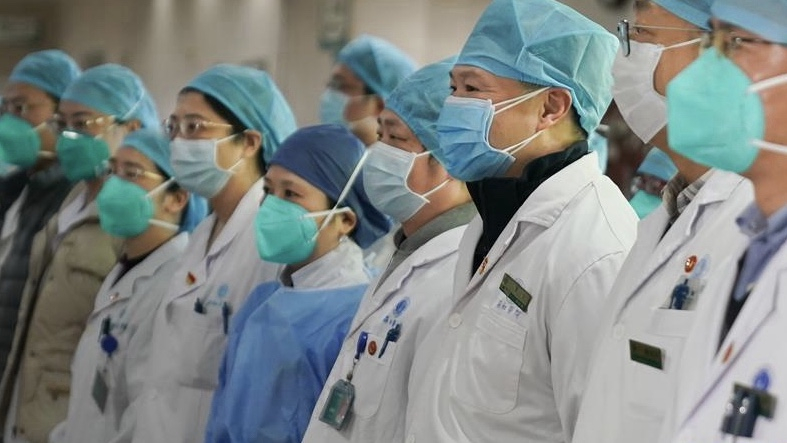 CGTNOfficial's tweet photo. #COVID19 updates from China's National Health Commission:

- 1,611 imported cases have been released from hospitals as of Monday, with the cure rate over 95%
- a work team has been sent to #Shulan City, NE China's #Jilin Province, to help battle the pandemic https://t.co/eJiAPhPgg6
