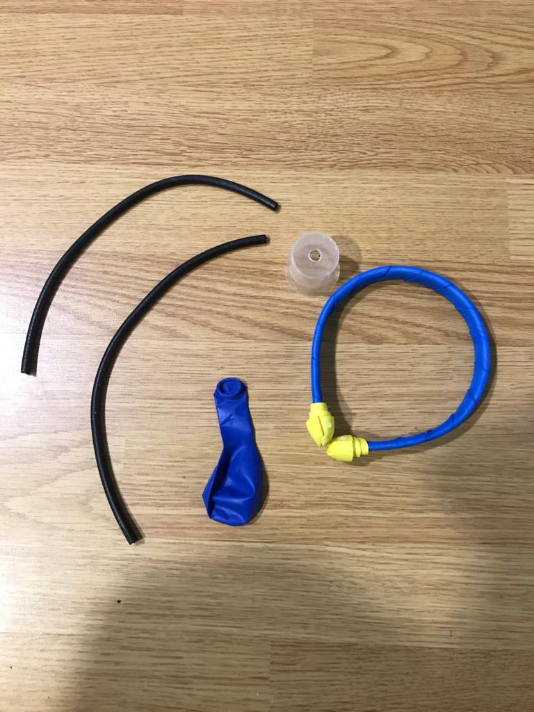 BMCadiz's tweet photo. 📚Y ya sabes, si lo haces tú, siempre sale mejor. El #DoctorLeo nos enseña a hacer un #fonendo con los materiales que tenemos en casa
Y luego... deja volar tu imaginación
#DiadelaEnfermeria https://t.co/q115GKvokB